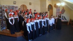 "Рисую я отлично и с красками дружу. Пасхальное яичко с любовью распишу." 3