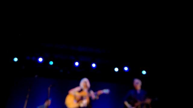 Emmylou Harris / Rodney Crowell - Old Yellow Moon - Gold Coast, Australia, 1st July 2015 смотреть онлайн