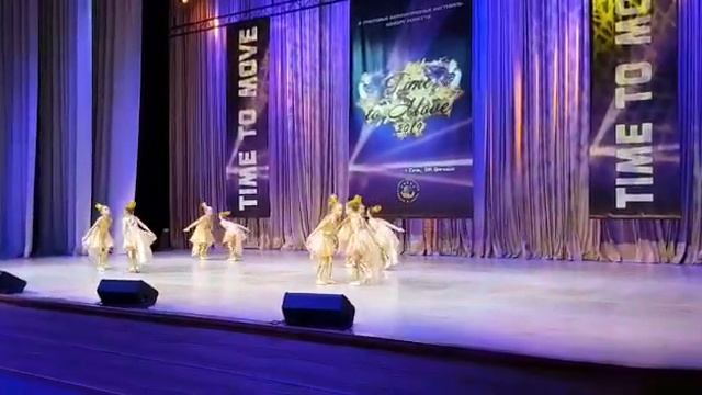 Золотые рыбки. Dance class N. смотреть онлайн