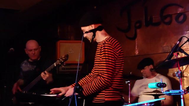 Запрещённые Барабанщики — Москва - Махачкала смотреть онлайн