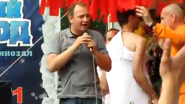 Святослав Ещенко поет Харе Кришна смотреть онлайн