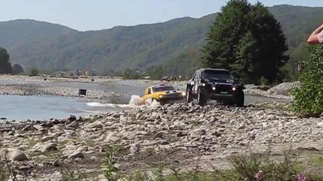 037 уазик такщит волгу.AVI смотреть онлайн