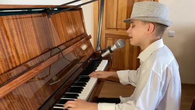 M.Jackson - Billie Jean / piano cover in English / пианино кавер на английском / Vlad piano 12 лет смотреть онлайн