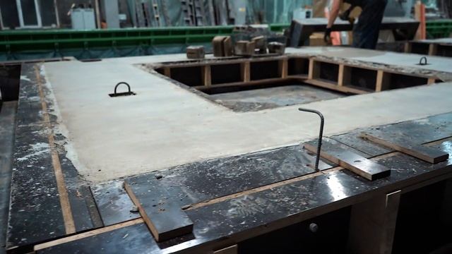 Процесс работы поворотного стола на заводе ЖБИ смотреть онлайн