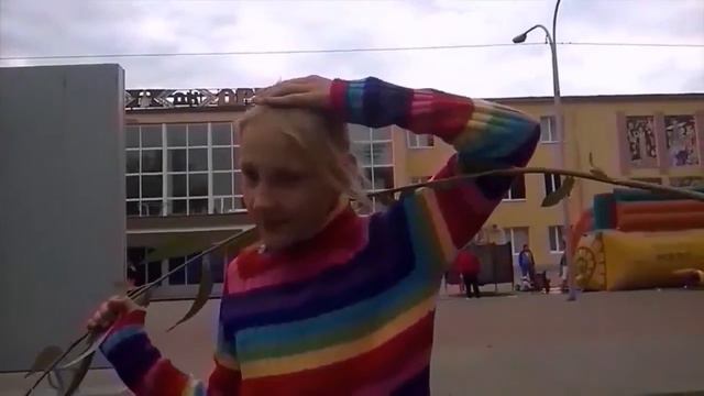 Троллинг маленьких детей! смотреть онлайн
