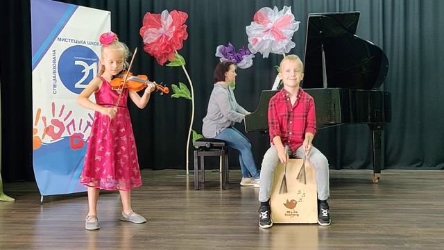 V.A. Mozart "Allegretto" - Chernets' twins смотреть онлайн