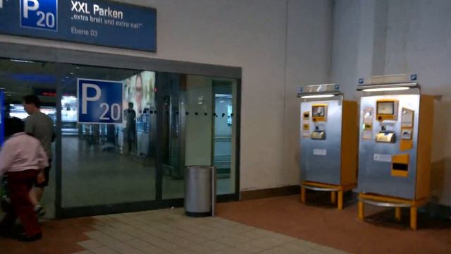 Мюнхен Аэропорт, парковки смотреть онлайн