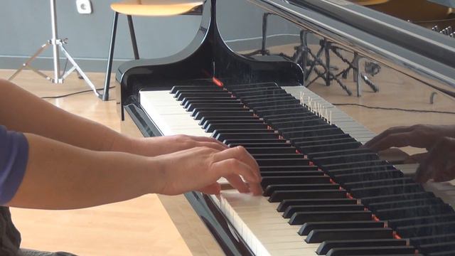Yulia Romantsova. Recordandote... смотреть онлайн