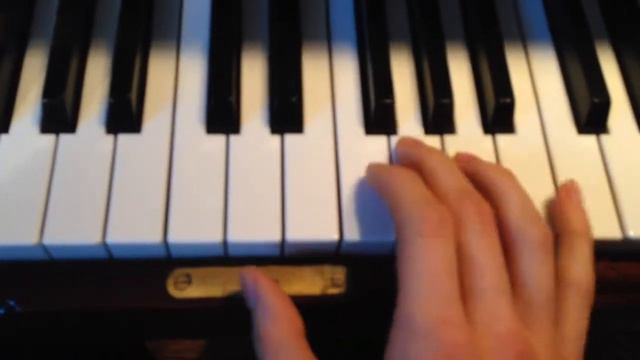 Sherlock BBC (main title ) piano tutorial easy смотреть онлайн