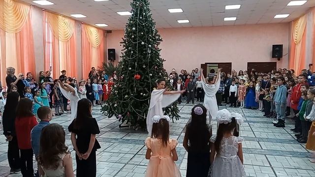 танец Снежинок смотреть онлайн