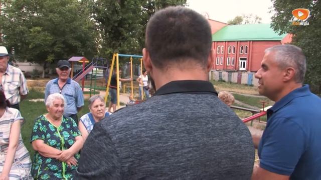 Встреча с кандидатом в народные депутаты Владимир Арутюнов смотреть онлайн