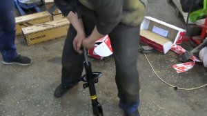 Рено Дастер замена задней стойки амортизатора! #Duster