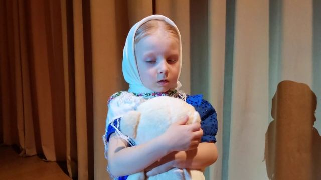 Ткалина Мария - "Оборванного мишку утешала", авт. Лора Тасси смотреть онлайн