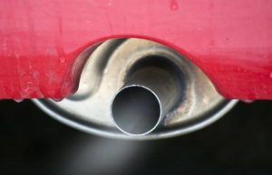 Без сварки: как сэкономить на ремонте глушителя
