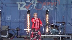 Людмила Николаевна. Под окном черёмуха колышется.