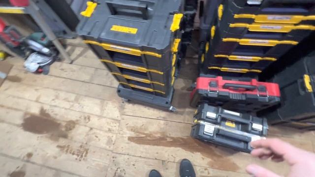 Dewalt Tstak Vs Milwaukee Packout что лучше ?