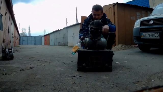 ЧУТЬ НЕ СПАЛИЛ МОТОР !!! Одноногий Ковровец-230 - ЗАПУСК !! Затраханный ИЖами  -мучает Ковровцев.