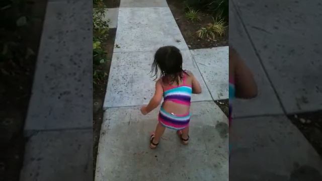 Gabby jumps! смотреть онлайн