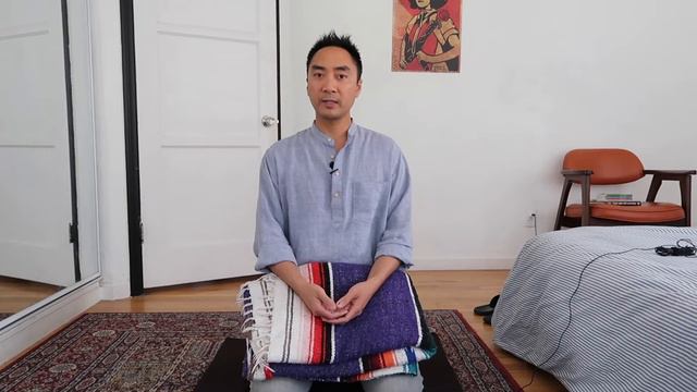 Sitting Positions for Meditation (No More Back Pain!) смотреть онлайн