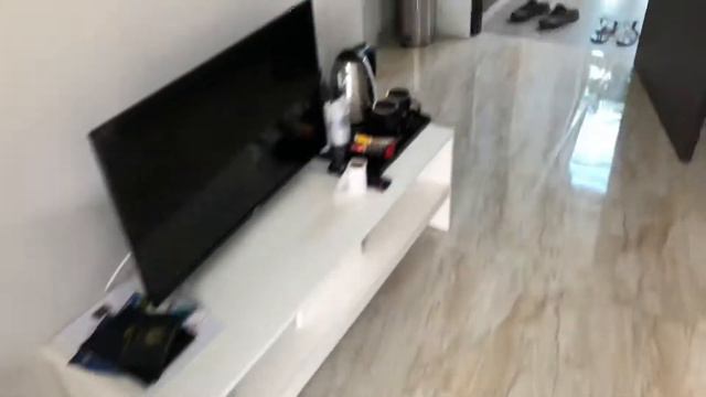 Чистый отель на Пхукете: Utopia Kata смотреть онлайн