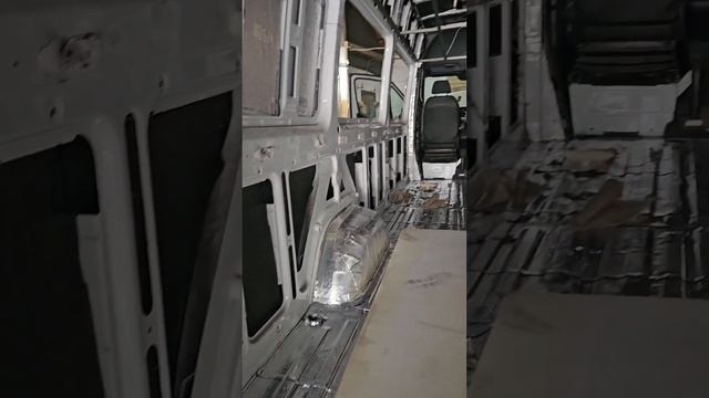 Переобладнання Mercedes Sprinter 907 в деталях смотреть онлайн