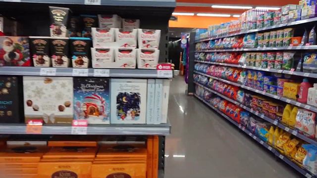 ДНЕПР 🦧ГДЕ ВСЁ ЛЮДИ? ПУСТЫЕ МАГАЗИНЫ! смотреть онлайн