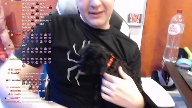 Пятёрке подарили Барашку ? на День Рождения ? Подарки Меллшера на ДР (Нарезка стрима ФУГА TV) смотреть онлайн