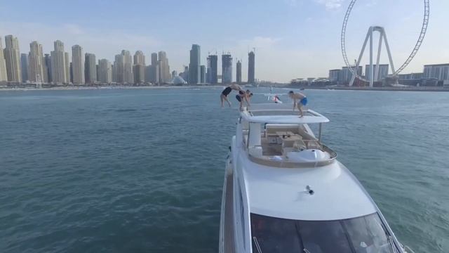 Water splash Dubai смотреть онлайн