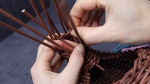 Плетеная курочка корзинка | Мастер-класс | Плетение из бумажной лозы