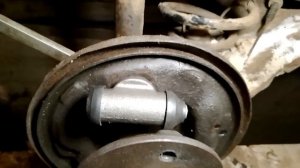 Не откручивается трубка тормозного цилиндра автомобиля, что делать