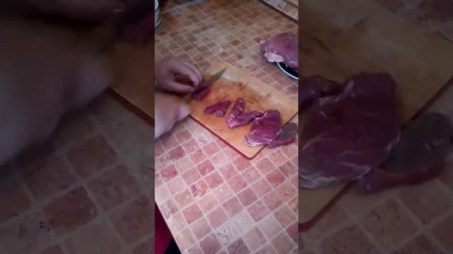 Говяжье мясо в белом соусе 1 часть смотреть онлайн