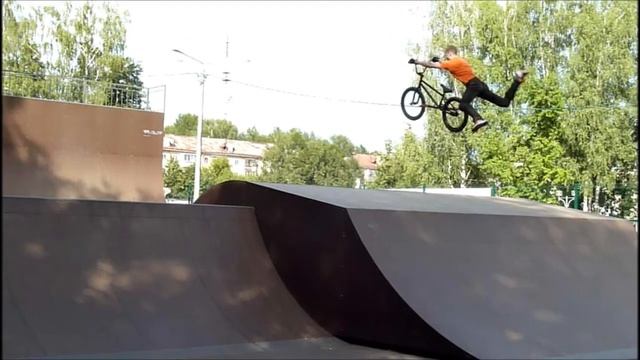 День Молодежи 2016. Соревнование велосипедистов BMX смотреть онлайн