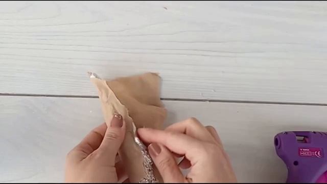 КРОЛИК - СИМВОЛ ГОДА 2023 ? 2 ИДЕИ новогоднего декора СВОИМИ РУКАМИ смотреть онлайн