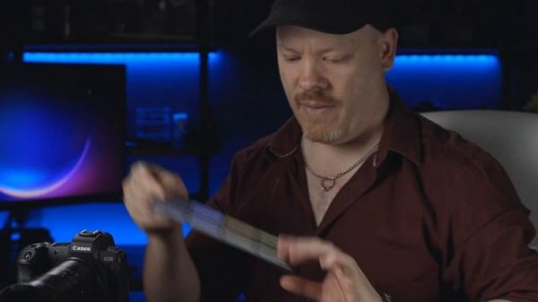 6 Creative Macro Photography ideas with Coloured Pencils