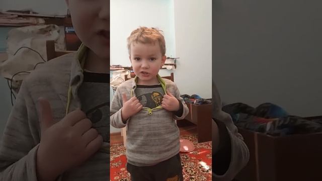 Мальчик в 4 года считает на Английском до 1000 смотреть онлайн