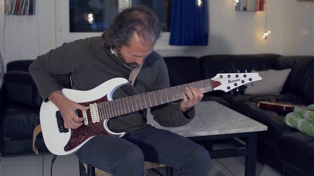 Blue Monk (Thelonious Monk) on 8 String Guitar смотреть онлайн