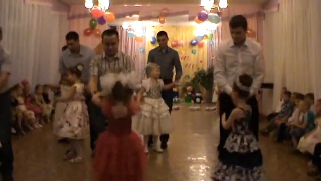 ПРАЗДНИК МАМ Детский сад НЕЗАБУДКА Усть Илимск смотреть онлайн