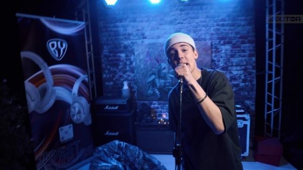 Кирилл Скрипник - Синий дым (SECTOR Online - Музыкальная Пауза).mp4