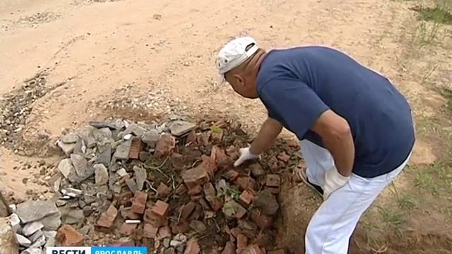 За плохую дорогу в Бурмакино ответил замглавы Илья Майоров