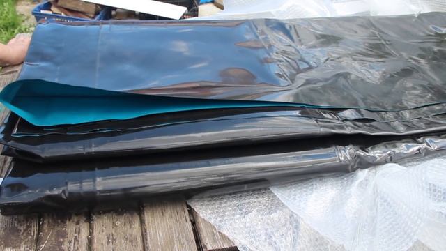 Как из ЛУЖИ сделать ПРУД СВОИМИ РУКАМИ. Пленка Водяной. смотреть онлайн