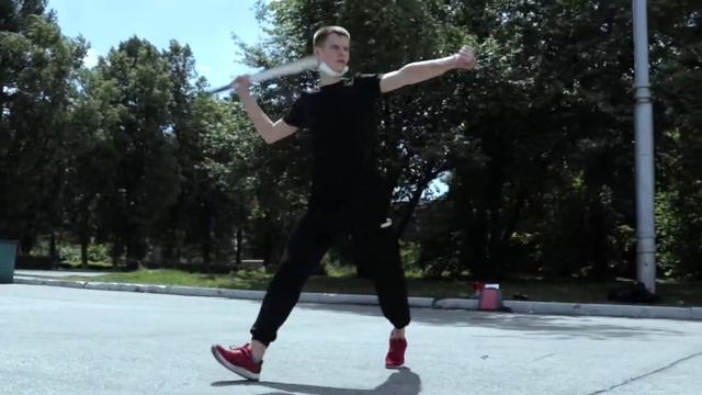 Самоизоляция 2020: тренировки на открытом воздухе | Фланкировка шашкой | Сибирский Сувенир, Калинка