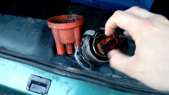 Мертвый трамблер VW Polo 6N1 смотреть онлайн