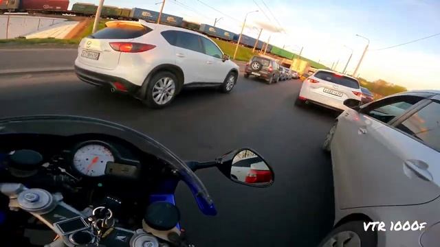 Honda vtr 1000 f покатухи смотреть онлайн