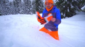 Блиппи и снегоходы в снегу - Блиппи на Русском - Изучай этот Мир вместе с Блиппи - Blippi