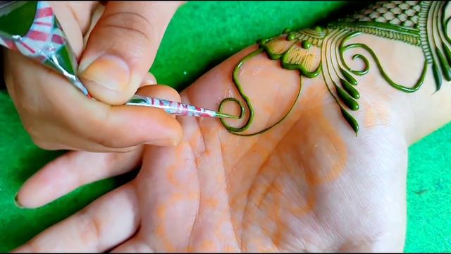 Amazing Arabic Style Mehndi Design for Front Hand || Unique & Latest Shaded Mehndi Design смотреть онлайн