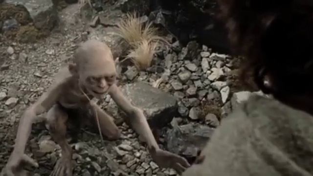 Голлум не хочет есть суп.