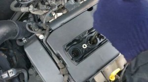 Opel Astra J. МАСЛО В СВЕЧАХ. ЗАМЕНА ПРОКЛАДКИ КЛАПАННОЙ КРЫШКИ. ЗАМЕНА СВЕЧЕЙ.