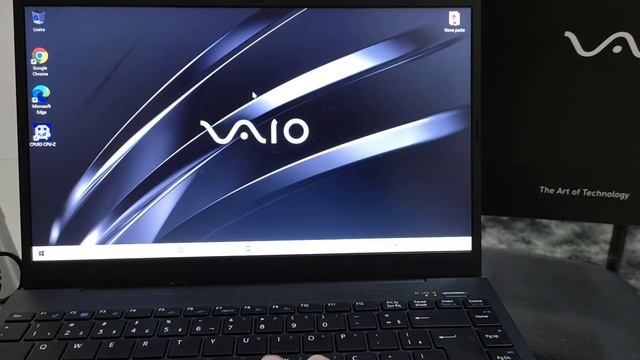Notebook VAIO FE14 - Unboxing/Review смотреть онлайн