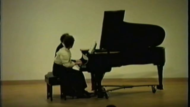 Judith Burganger & Leonid Treer Play Souvenirs Op.28 Waltz by Barber смотреть онлайн