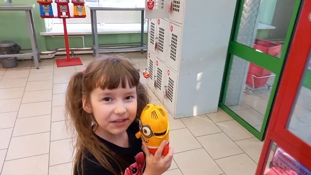 достаем игрушки с игрового автомата №3 #хватайка #достаем_игрушки смотреть онлайн